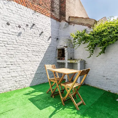 Bel Avec Exterieur Proche Du Metro - Appartement